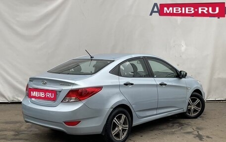 Hyundai Solaris II рестайлинг, 2012 год, 990 000 рублей, 5 фотография