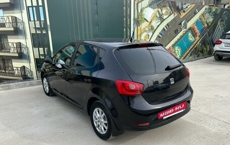 SEAT Ibiza IV рестайлинг 2, 2011 год, 550 000 рублей, 6 фотография