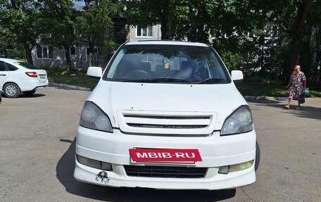 Toyota Ipsum II, 2002 год, 775 000 рублей, 2 фотография