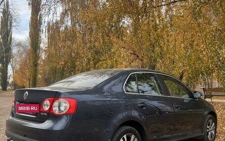 Volkswagen Jetta VI, 2007 год, 750 000 рублей, 8 фотография