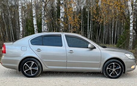 Skoda Octavia, 2012 год, 715 000 рублей, 2 фотография