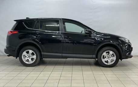 Toyota RAV4, 2018 год, 2 645 000 рублей, 8 фотография