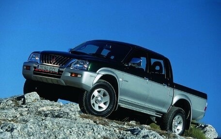 Mitsubishi L200 III рестайлинг, 2003 год, 600 000 рублей, 1 фотография