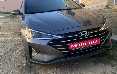 Hyundai Elantra VI рестайлинг, 2018 год, 1 687 000 рублей, 8 фотография