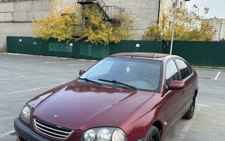 Toyota Avensis III рестайлинг, 1998 год, 280 000 рублей, 11 фотография