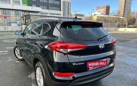 Hyundai Tucson III, 2018 год, 2 190 000 рублей, 4 фотография