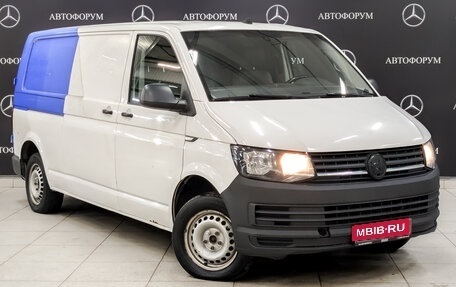 Volkswagen Transporter T6 рестайлинг, 2019 год, 1 520 000 рублей, 3 фотография