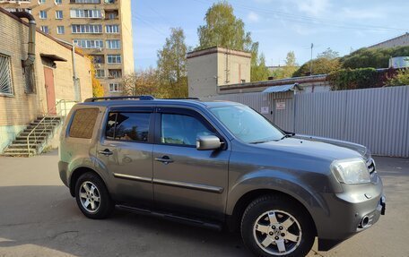 Honda Pilot III рестайлинг, 2013 год, 2 500 000 рублей, 2 фотография