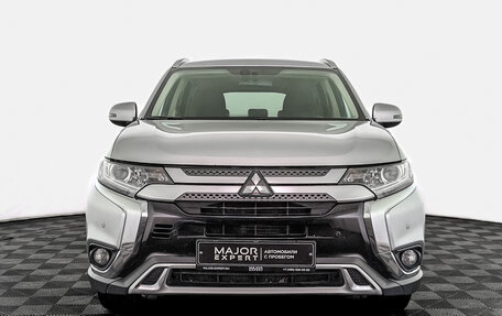 Mitsubishi Outlander III рестайлинг 3, 2019 год, 2 350 000 рублей, 2 фотография