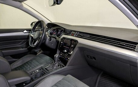 Volkswagen Passat B8 рестайлинг, 2021 год, 3 450 000 рублей, 11 фотография