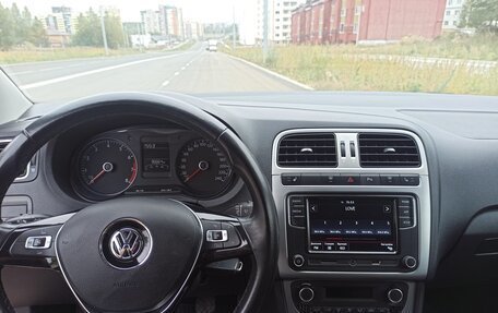 Volkswagen Polo VI (EU Market), 2018 год, 920 000 рублей, 9 фотография