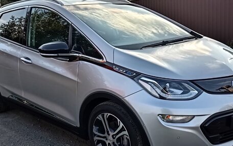 Chevrolet Bolt, 2019 год, 2 290 000 рублей, 1 фотография