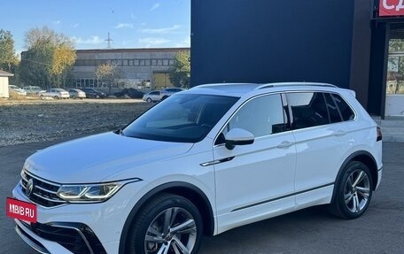 Volkswagen Tiguan II, 2021 год, 4 100 000 рублей, 4 фотография