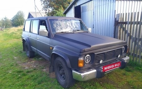 Nissan Patrol, 1990 год, 670 000 рублей, 7 фотография