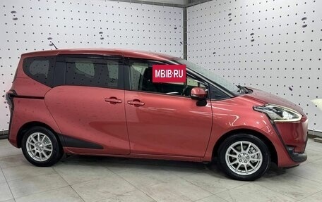 Toyota Sienta II, 2016 год, 1 600 000 рублей, 8 фотография