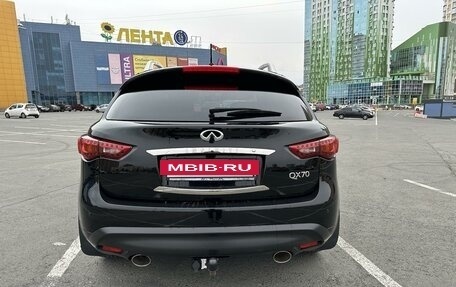 Infiniti QX70, 2015 год, 2 999 999 рублей, 8 фотография