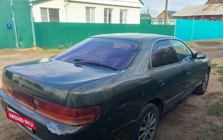 Toyota Chaser IV, 1993 год, 285 000 рублей, 2 фотография