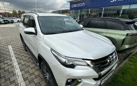 Toyota Fortuner II, 2019 год, 4 350 000 рублей, 4 фотография