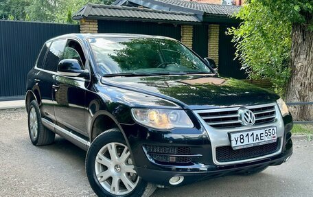 Volkswagen Touareg III, 2008 год, 1 395 000 рублей, 1 фотография