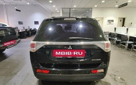 Mitsubishi Outlander III рестайлинг 3, 2012 год, 1 229 000 рублей, 6 фотография