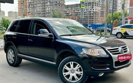 Volkswagen Touareg III, 2008 год, 1 395 000 рублей, 8 фотография