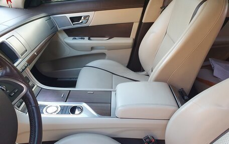 Jaguar XF I рестайлинг, 2012 год, 1 675 000 рублей, 23 фотография