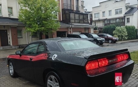 Dodge Challenger III рестайлинг 2, 2012 год, 2 999 000 рублей, 9 фотография