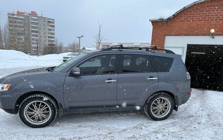 Mitsubishi Outlander III рестайлинг 3, 2012 год, 1 720 000 рублей, 10 фотография