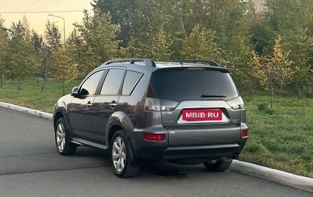 Mitsubishi Outlander III рестайлинг 3, 2012 год, 1 720 000 рублей, 6 фотография