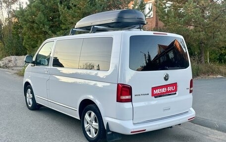 Volkswagen Multivan T5, 2015 год, 2 975 000 рублей, 5 фотография