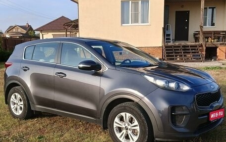 KIA Sportage IV рестайлинг, 2017 год, 1 800 000 рублей, 1 фотография