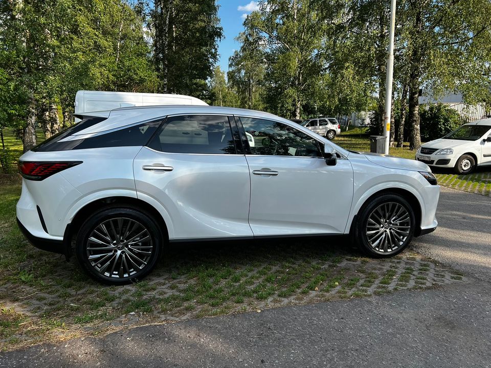 Lexus RX IV рестайлинг, 2024 год, 11 200 000 рублей, 3 фотография