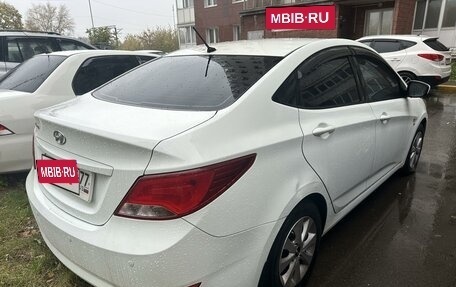 Hyundai Solaris II рестайлинг, 2016 год, 1 400 000 рублей, 5 фотография