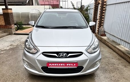 Hyundai Solaris II рестайлинг, 2012 год, 730 000 рублей, 9 фотография