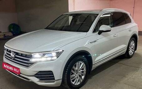 Volkswagen Touareg III, 2020 год, 6 300 000 рублей, 3 фотография