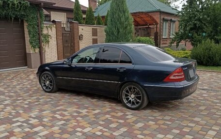 Mercedes-Benz C-Класс, 2000 год, 875 000 рублей, 1 фотография