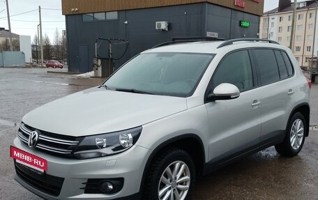 Volkswagen Tiguan I, 2014 год, 1 700 000 рублей, 2 фотография