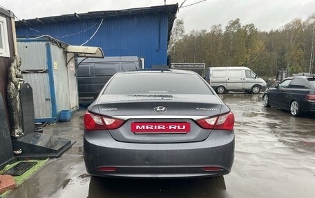 Hyundai Sonata VI, 2011 год, 1 330 000 рублей, 6 фотография