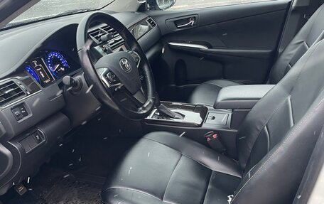 Toyota Camry, 2018 год, 2 600 000 рублей, 7 фотография