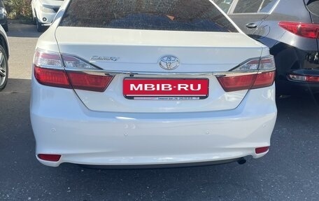 Toyota Camry, 2018 год, 2 600 000 рублей, 2 фотография