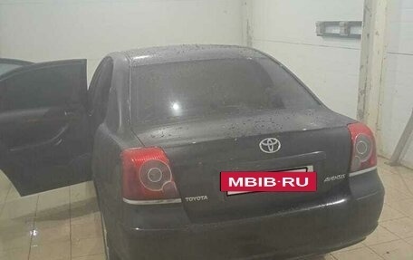 Toyota Avensis III рестайлинг, 2006 год, 880 000 рублей, 2 фотография