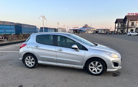 Peugeot 308 II, 2011 год, 700 000 рублей, 4 фотография