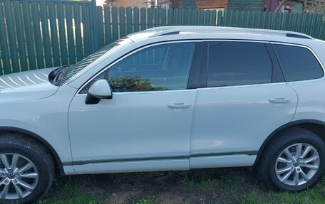 Volkswagen Touareg III, 2016 год, 3 500 000 рублей, 2 фотография