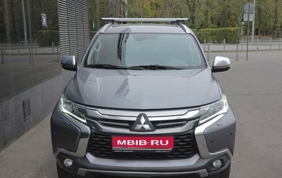 Mitsubishi Pajero Sport III рестайлинг, 2017 год, 2 400 000 рублей, 1 фотография