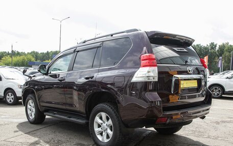 Toyota Land Cruiser Prado 150 рестайлинг 2, 2010 год, 2 759 000 рублей, 7 фотография