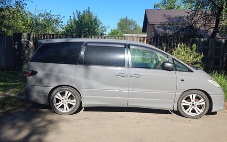 Toyota Estima III рестайлинг -2, 2002 год, 850 000 рублей, 7 фотография