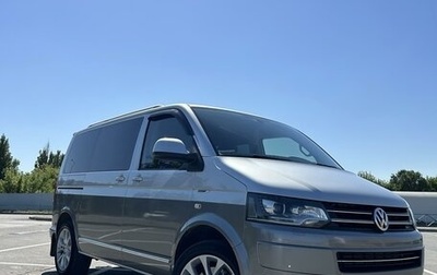 Volkswagen Multivan T5, 2013 год, 3 100 000 рублей, 1 фотография