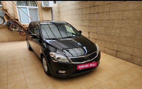 KIA cee'd I рестайлинг, 2010 год, 850 000 рублей, 2 фотография