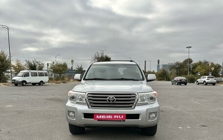 Toyota Land Cruiser 200, 2012 год, 4 580 000 рублей, 2 фотография