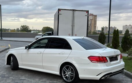 Mercedes-Benz E-Класс, 2013 год, 2 300 000 рублей, 19 фотография